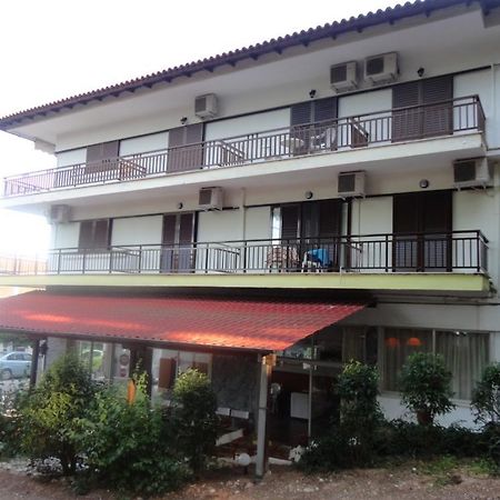 Chris Apartments Metamorfosi  Dış mekan fotoğraf